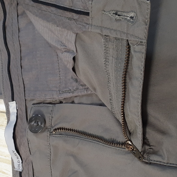 Old Navy On Classic Rise Gray Capris Pants Size 10 - Picture 9 of 16